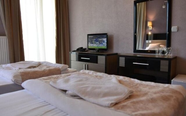 Hotel Leon
