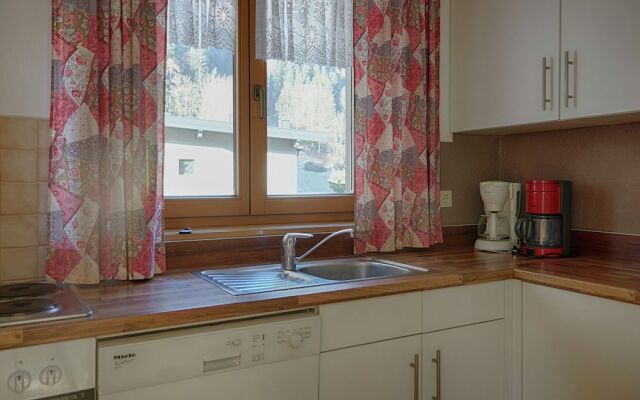 Spacious Apartment in Aschau im Zillertal With Balcony