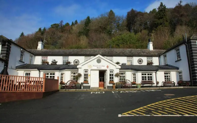 Woodenbridge Lodge