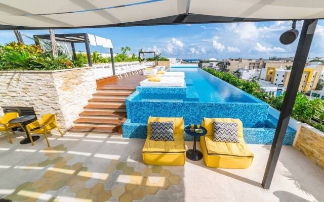 Menesse the City by Casago