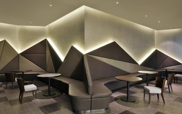 Ramada by Wyndham Zhenjiang Dagang New District