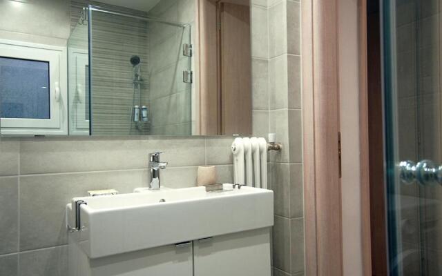 Central & Comfortable 70m Apt in Neos Kosmos