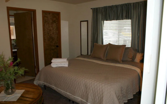 The Red Rooster Lodge