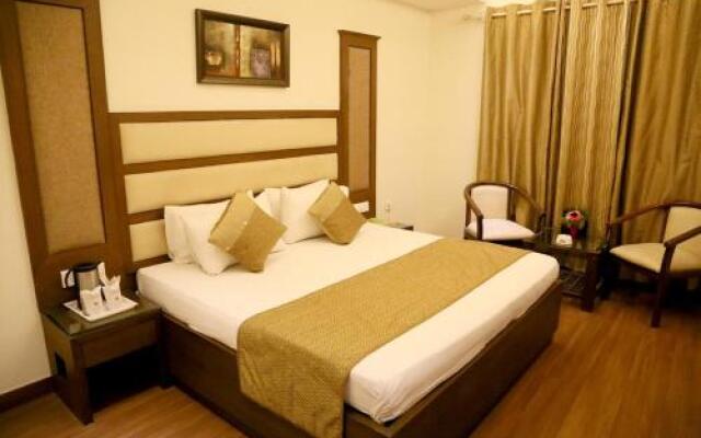 JK Rooms 130 Hotel Paras