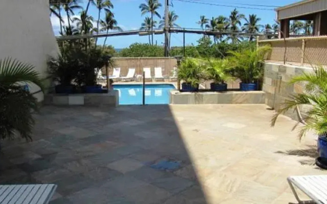 Island Surf by Kumulani Vacation & Realty