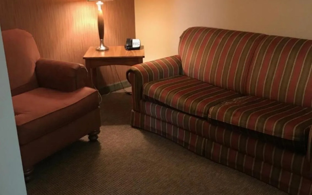 Randolph Inn and Suites