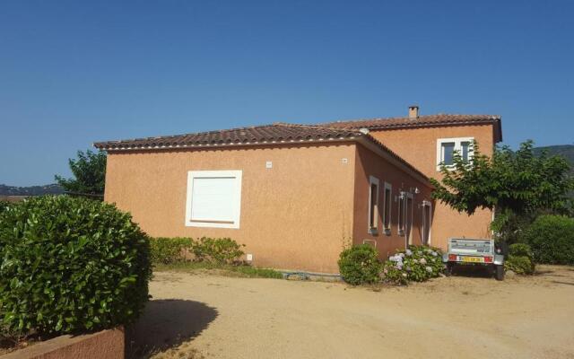 Villa Davia piscine chauffée à Ajaccio