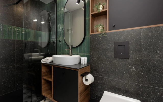 Stylish Apartment Nowolipie by Renters