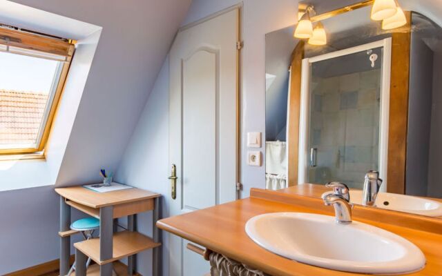 LHirondelle (SJD202)