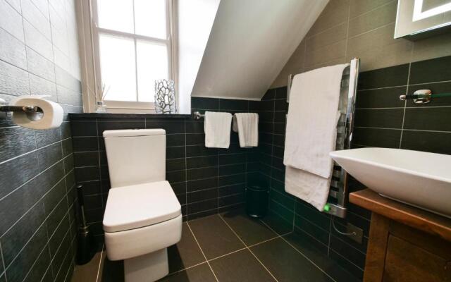 Padstow Escapes - Teyr Luxury Penthouse Apartment