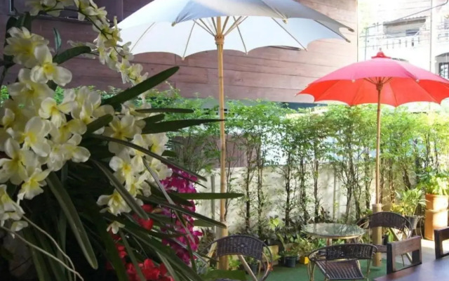 Noble Tarntong Boutique Hotel