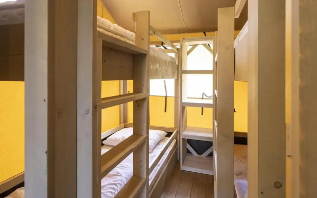 Family Forest Stay With Garden