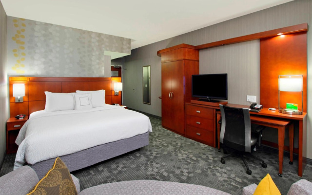 Courtyard by Marriott Victoria