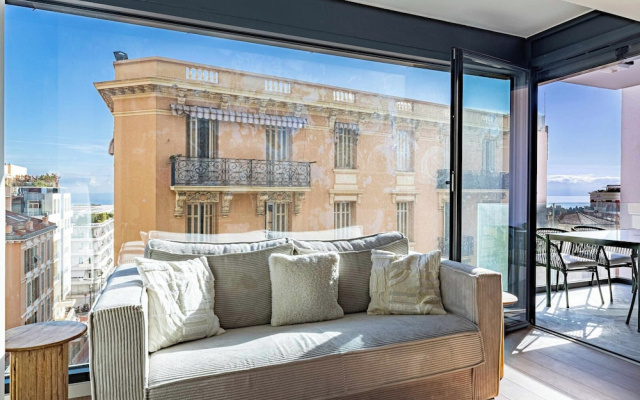 Superb Terrace Apartment in Monaco/beausoleil