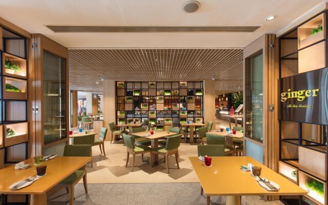 Holiday Inn Bangkok by IHG