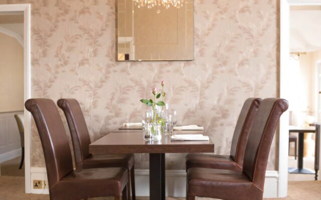 Westlakes Hotel and Restaurant