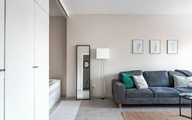 Bright & Cozy, Renovated Studio in the Center