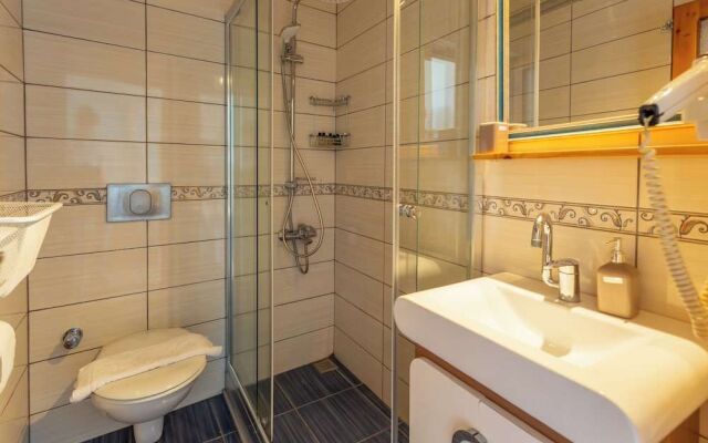 Nest Gunay Otel