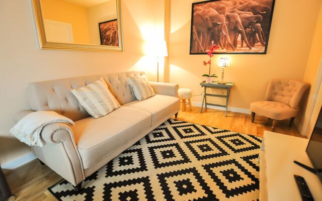 Sitito Parras Apartment