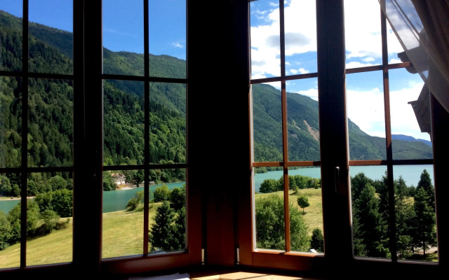 Du Lac Vital Mountain Hotel