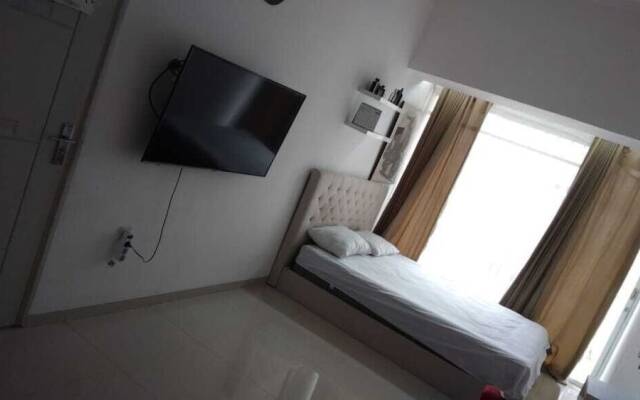 De Villa Atas Bukit by HouseinBandung