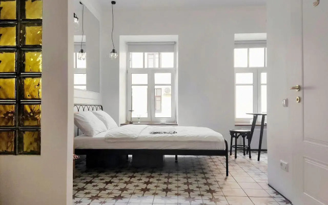 Апартаменты на Большом Казачьем переулке 10