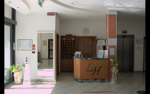 Little Hotel