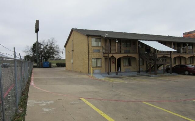 Royal Inn