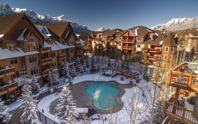 Stoneridge Mountain Resort