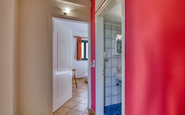 Analipsi Villas Beach Front 6