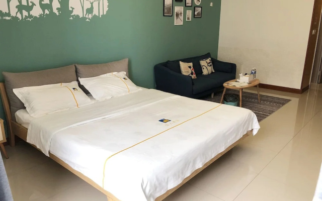 Zhengding Huaren Yiju Guest House