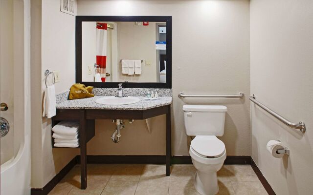 Spark by Hilton Bentonville