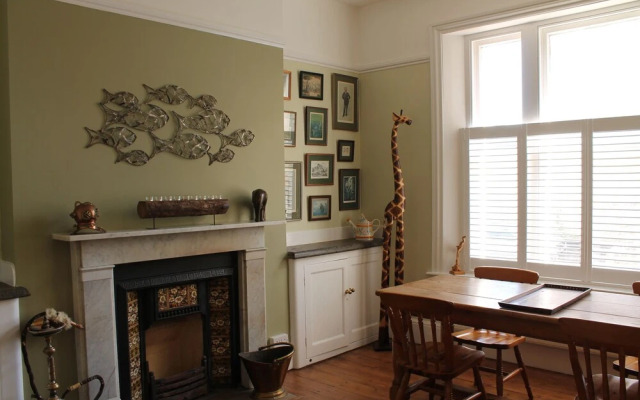Taunton House B&B