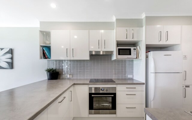 Bay Parklands, Unit 19/2 Gowrie Avenue