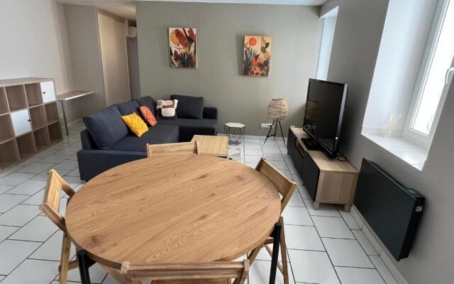 bel appartement 2 chambres au coeur du village