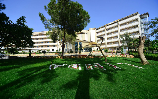 Linda Resort Hotel