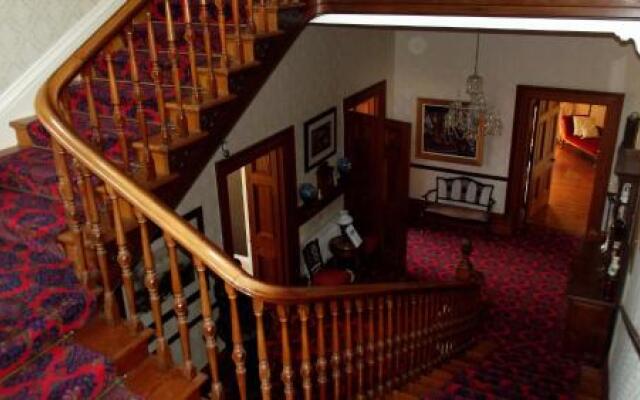 Gardenvale Manor House B&B