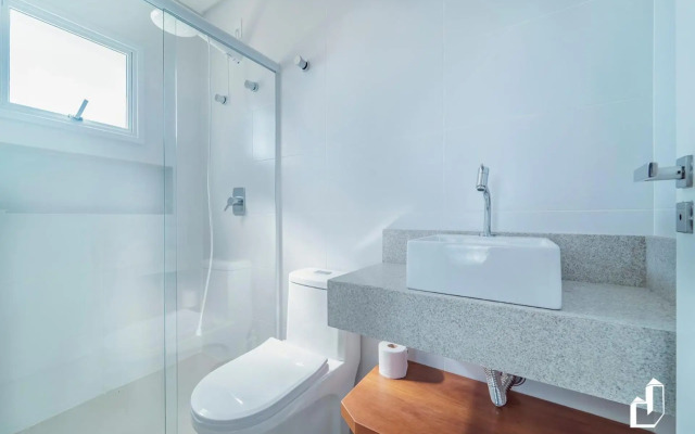 Apartamento com 02 dormitórios