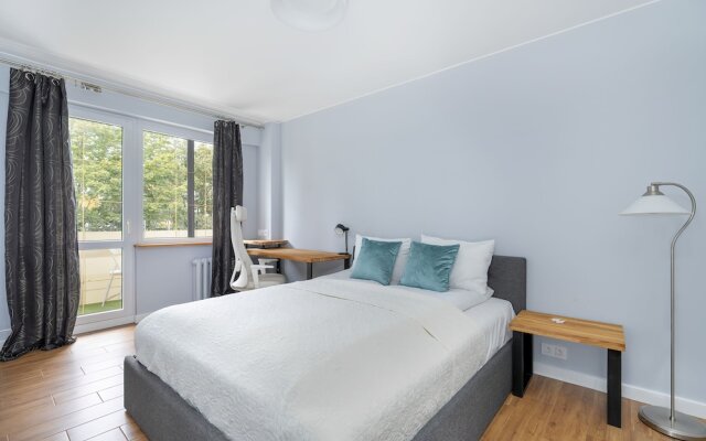 Poznan Rataje Apartment by Renters