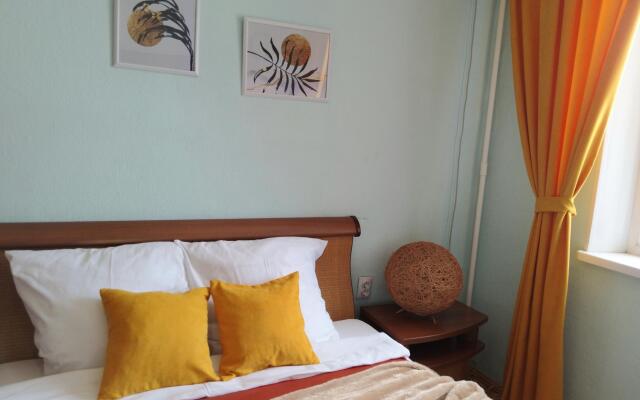 Апартаменты на улице Братьев Кашириных