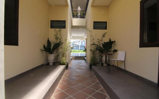 Hotel Mandari