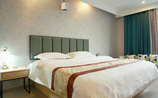 GreenTree Inn ZhenJiang Jurong New Bus Station Express Hotel