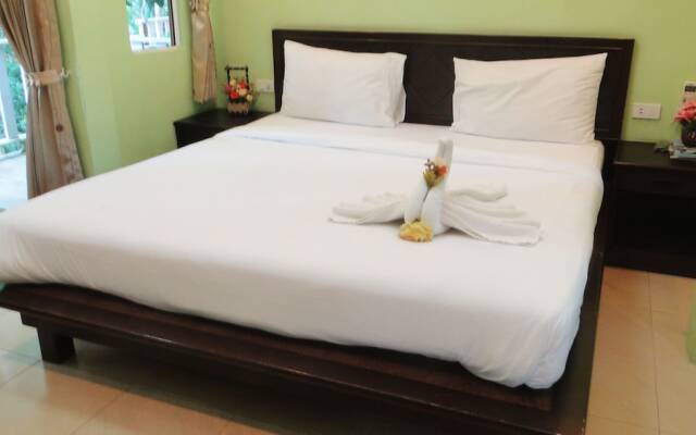 Baan Suan ChongKhoa Resort