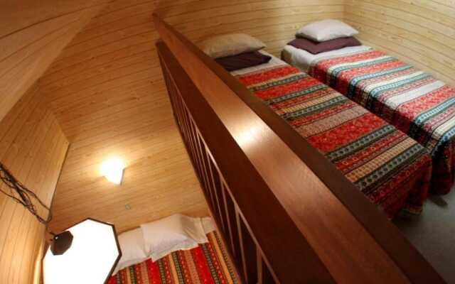 Gableview Forest Inn
