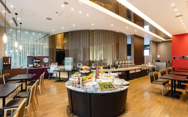 Tenza Hotel at Hakata Station