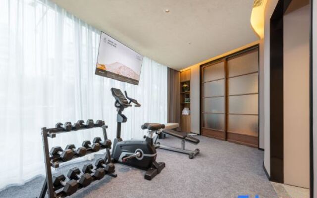 Atour Hotel Shanghai  Jing'an IMIX Park