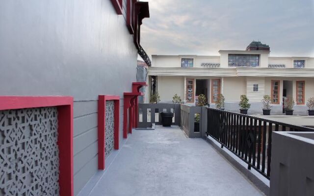 OYO 222 M@jayakarta