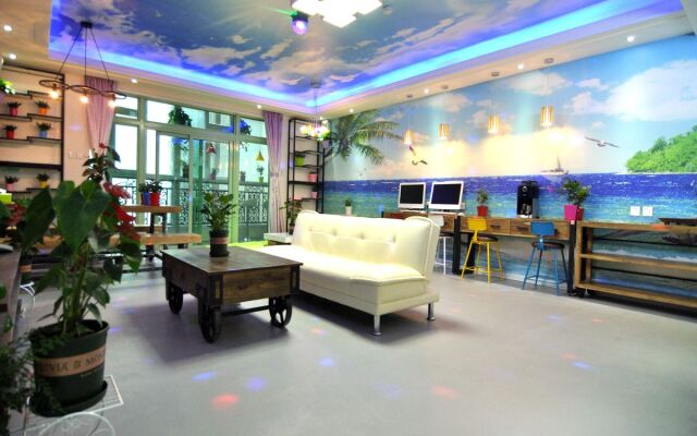 Qingdao YoungHall Capsule CYTS Apartments Wusi Square