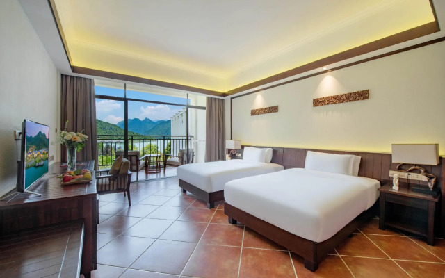 LN Dongfang Hot Spring Resort