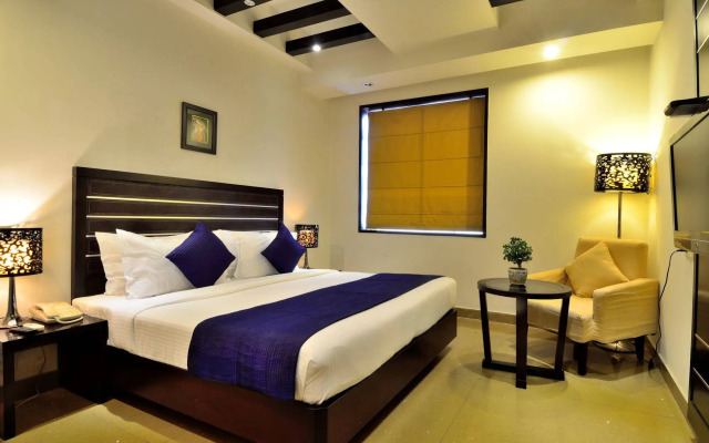 Lakshya's Hotel